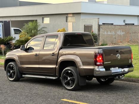 VOLKSWAGEN Amarok 2.0 16V 4X4 CABINE DUPLA HIGHLINE TURBO INTERCOOLER AUTOMÁTICO, Foto 4