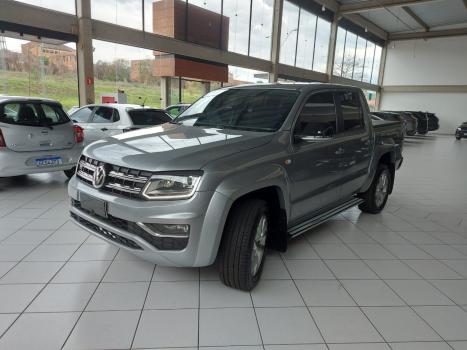 VOLKSWAGEN Amarok 3.0 V6 CABINE DUPLA HIGHLINE 4X4 TURBO INTERCOOLER AUTOMÁTICO, Foto 2 VOLKSWAGEN Amarok 3.0 V6 CABINE DUPLA HIGHLINE 4X4 TURBO INTERCOOLER AUTOMÁTICO, Foto 2