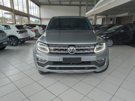 VOLKSWAGEN Amarok 3.0 V6 CABINE DUPLA HIGHLINE 4X4 TURBO INTERCOOLER AUTOMÁTICO, Foto 3 VOLKSWAGEN Amarok 3.0 V6 CABINE DUPLA HIGHLINE 4X4 TURBO INTERCOOLER AUTOMÁTICO, Foto 3