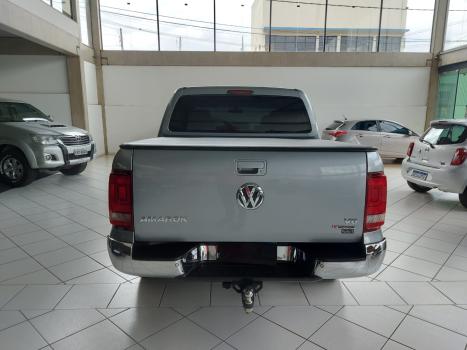 VOLKSWAGEN Amarok 3.0 V6 CABINE DUPLA HIGHLINE 4X4 TURBO INTERCOOLER AUTOMÁTICO, Foto 4 VOLKSWAGEN Amarok 3.0 V6 CABINE DUPLA HIGHLINE 4X4 TURBO INTERCOOLER AUTOMÁTICO, Foto 4
