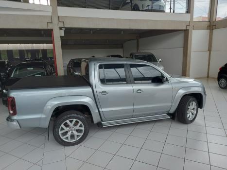 VOLKSWAGEN Amarok 3.0 V6 CABINE DUPLA HIGHLINE 4X4 TURBO INTERCOOLER AUTOMÁTICO, Foto 6 VOLKSWAGEN Amarok 3.0 V6 CABINE DUPLA HIGHLINE 4X4 TURBO INTERCOOLER AUTOMÁTICO, Foto 6