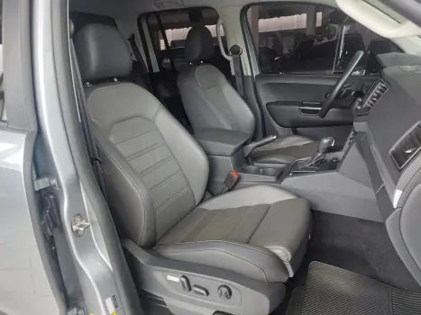 VOLKSWAGEN Amarok 3.0 V6 CABINE DUPLA HIGHLINE 4X4 TURBO INTERCOOLER AUTOMTICO, Foto 15