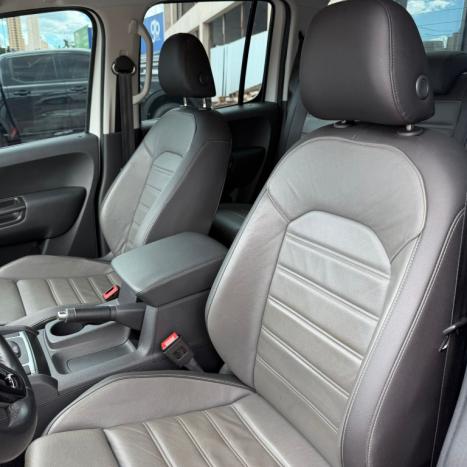 VOLKSWAGEN Amarok 3.0 V6 CABINE DUPLA HIGHLINE 4X4 TURBO INTERCOOLER AUTOM�TICO, Foto 13