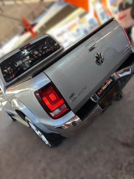 VOLKSWAGEN Amarok 3.0 V6 CABINE DUPLA HIGHLINE 4X4 TURBO INTERCOOLER AUTOM�TICO, Foto 10
