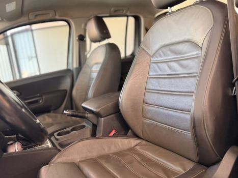 VOLKSWAGEN Amarok 3.0 V6 CABINE DUPLA HIGHLINE 4X4 TURBO INTERCOOLER AUTOM�TICO, Foto 14