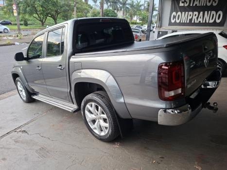 VOLKSWAGEN Amarok 3.0 V6 CABINE DUPLA HIGHLINE 4X4 TURBO INTERCOOLER AUTOMÁTICO, Foto 3
