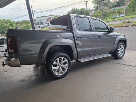 VOLKSWAGEN Amarok 3.0 V6 CABINE DUPLA HIGHLINE 4X4 TURBO INTERCOOLER AUTOMÁTICO, Foto 6