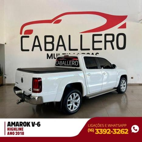 VOLKSWAGEN Amarok 3.0 V6 CABINE DUPLA HIGHLINE 4X4 TURBO INTERCOOLER AUTOMÁTICO, Foto 6