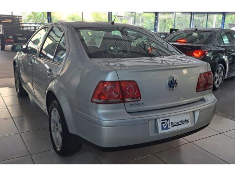 VOLKSWAGEN Bora 2.0 4P AUTOMÁTICO, Foto 2