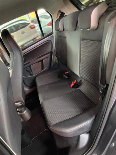 VOLKSWAGEN Cross UP 1.0 12V 4P TSI FLEX, Foto 13