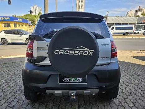 VOLKSWAGEN Crossfox 1.6 4P FLEX, Foto 4 VOLKSWAGEN Crossfox 1.6 4P FLEX, Foto 4