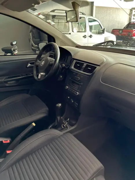 VOLKSWAGEN Crossfox 1.6 4P FLEX I-MOTION AUTOMATIZADO, Foto 7