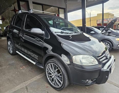 VOLKSWAGEN Crossfox 1.6 4P FLEX, Foto 2 VOLKSWAGEN Crossfox 1.6 4P FLEX, Foto 2