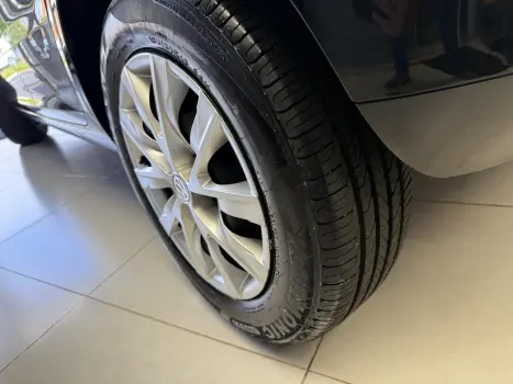 VOLKSWAGEN Fox 1.0 4P FLEX, Foto 6