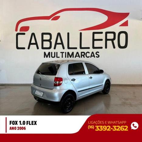 VOLKSWAGEN Fox 1.0 4P FLEX, Foto 4