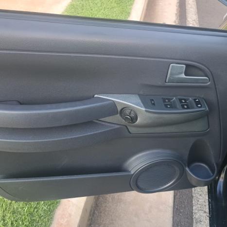 VOLKSWAGEN Fox 1.0 4P FLEX, Foto 3