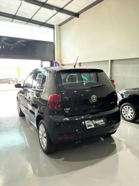 VOLKSWAGEN Fox 1.0 4P FLEX PEPPER I-MOTION AUTOMATIZADO, Foto 4