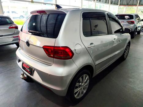 VOLKSWAGEN Fox 1.0 TRENDLINE FLEX, Foto 4