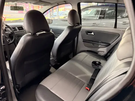 VOLKSWAGEN Fox 1.6 16V 4P MSI HIGHLINE FLEX, Foto 7