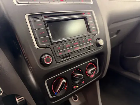 VOLKSWAGEN Fox 1.6 16V 4P MSI HIGHLINE FLEX, Foto 8