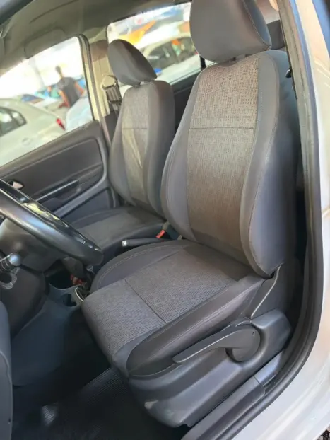 VOLKSWAGEN Fox 1.6 4P I-TREND FLEX, Foto 12
