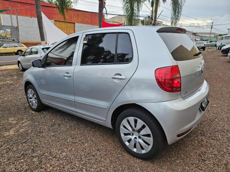 VOLKSWAGEN Fox 1.6 4P, Foto 6