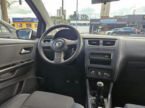 VOLKSWAGEN Fox 1.6 4P, Foto 9