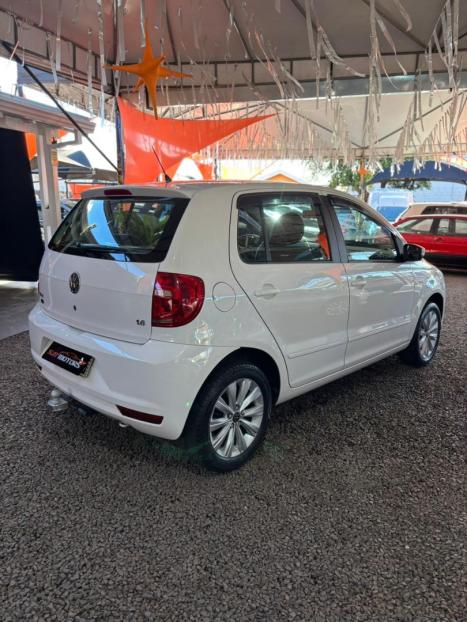 VOLKSWAGEN Fox 1.6 4P FLEX, Foto 5