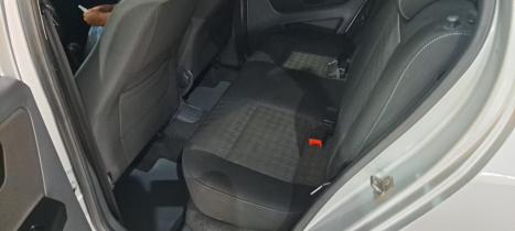 VOLKSWAGEN Fox 1.6 4P MSI COMFORTLINE FLEX, Foto 9