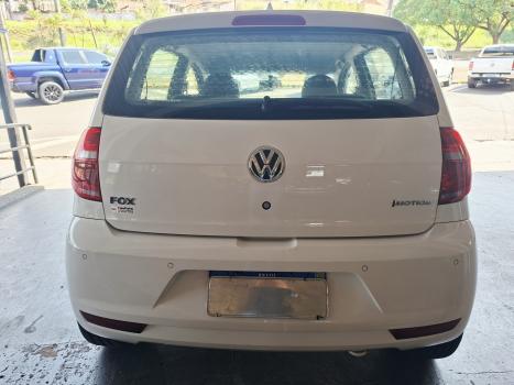 VOLKSWAGEN Fox 1.6 4P, Foto 4