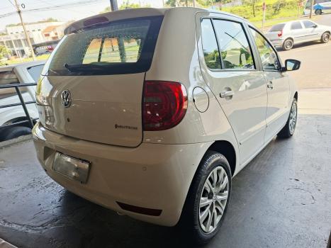 VOLKSWAGEN Fox 1.6 4P, Foto 5