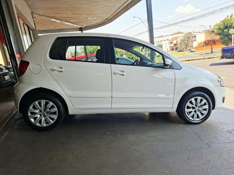 VOLKSWAGEN Fox 1.6 4P, Foto 6
