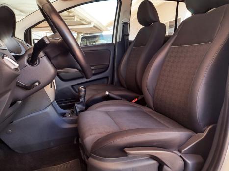VOLKSWAGEN Fox 1.6 4P MSI COMFORTLINE FLEX, Foto 4