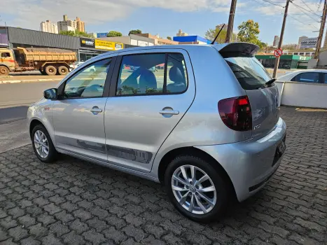 VOLKSWAGEN Fox 1.6 4P ROCK IN RIO FLEX, Foto 5