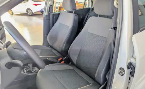 VOLKSWAGEN Gol 1.6, Foto 9