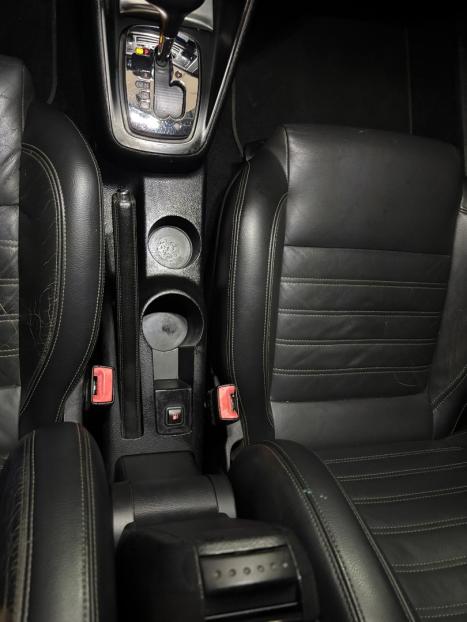 VOLKSWAGEN Golf 2.0 4P FLEX SPORTLINE AUTOM�TICO, Foto 17