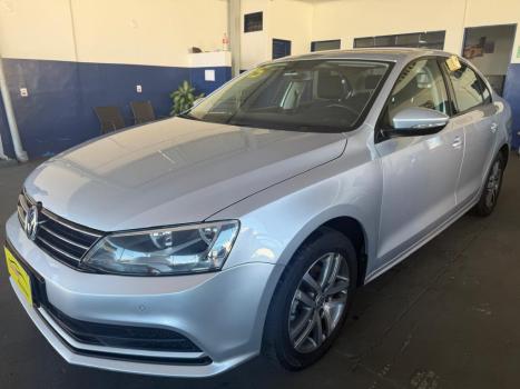 VOLKSWAGEN Jetta 2.0 4P CONFORTLINE TIPTRONIC AUTOMTICO, Foto 1