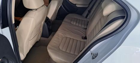 VOLKSWAGEN Jetta 2.0 4P TSI HIGHLINE 211 CV AUTOMTICO, Foto 10