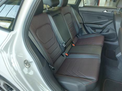 VOLKSWAGEN Jetta 2.0 4P 350 TSI GLI AUTOM�TICO DSG, Foto 15