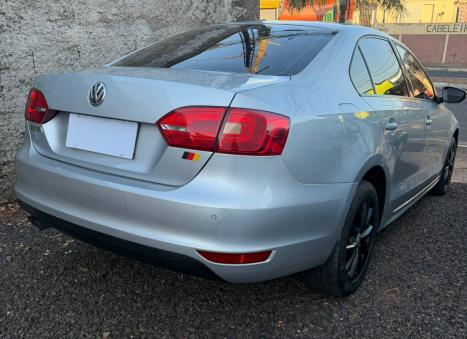 VOLKSWAGEN Jetta 2.0 4P FLEX COMFORTLINE TIPTRONIC AUTOM�TICO, Foto 8