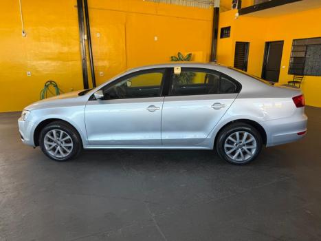 VOLKSWAGEN Jetta 2.0 4P COMFORTLINE FLEX, Foto 2
