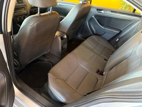 VOLKSWAGEN Jetta 2.0 4P COMFORTLINE FLEX, Foto 11