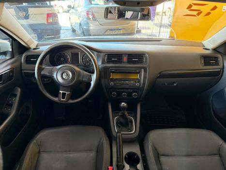VOLKSWAGEN Jetta 2.0 4P COMFORTLINE FLEX, Foto 12