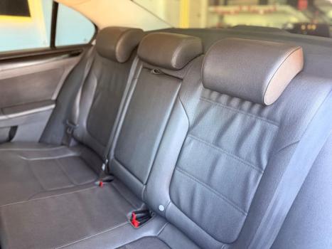 VOLKSWAGEN Jetta 2.0 4P FLEX COMFORTLINE TIPTRONIC AUTOM�TICO, Foto 6