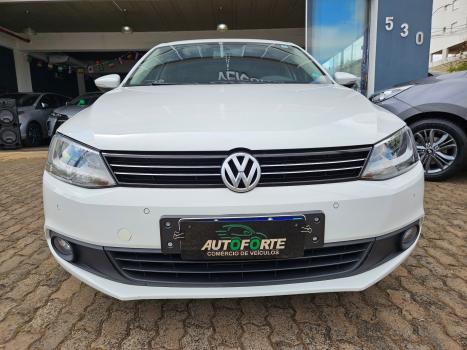 VOLKSWAGEN Jetta 2.0 4P COMFORTLINE TIPTRONIC AUTOMÁTICO, Foto 2