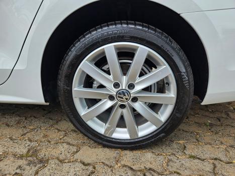 VOLKSWAGEN Jetta 2.0 4P COMFORTLINE TIPTRONIC AUTOMÁTICO, Foto 10