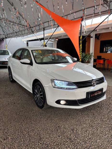 VOLKSWAGEN Jetta , Foto 2