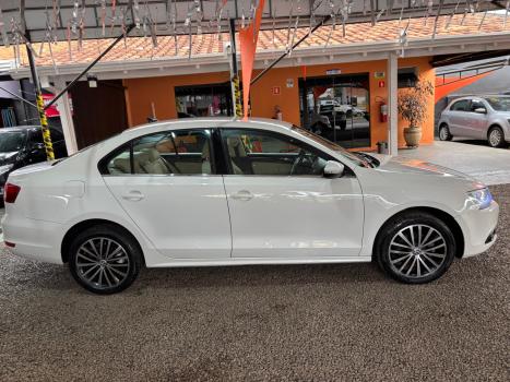 VOLKSWAGEN Jetta , Foto 5