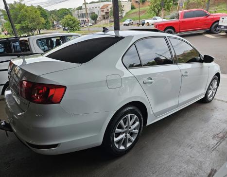 VOLKSWAGEN Jetta , Foto 5 VOLKSWAGEN Jetta , Foto 5