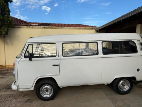 VOLKSWAGEN Kombi 1.4 FLEX STD LOTA��O 12 LUGARES, Foto 1